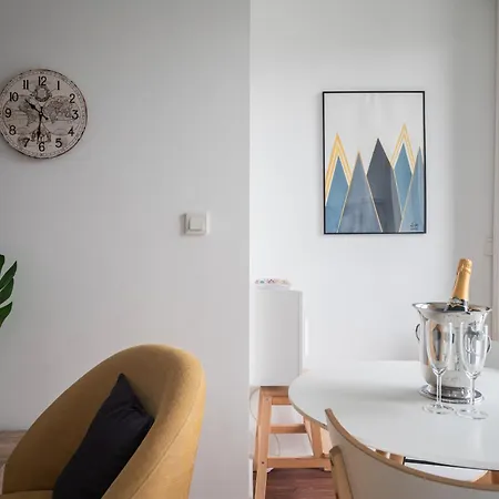 Sunflower Luxury Loft W Ac Downtown And Metro Porto