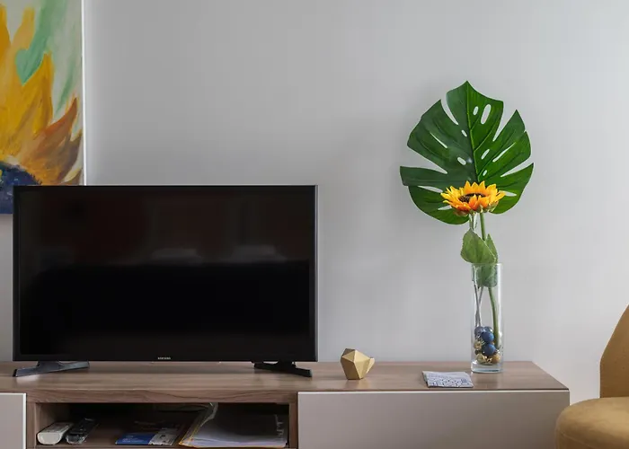 Апартаменты Sunflower Luxury Loft W Ac Downtown And Metro