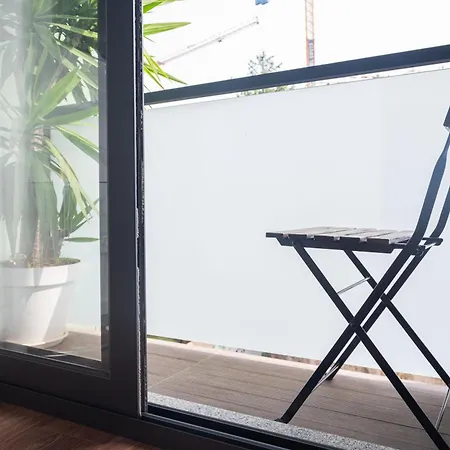 Sunflower Luxury Loft W Ac Downtown And Metro * פורטו
